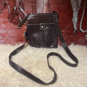 Roots brown leather bag